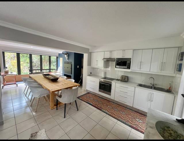 3 BEDROOM HOUSE FOR SALE IN HARTENBOS LANDGOED